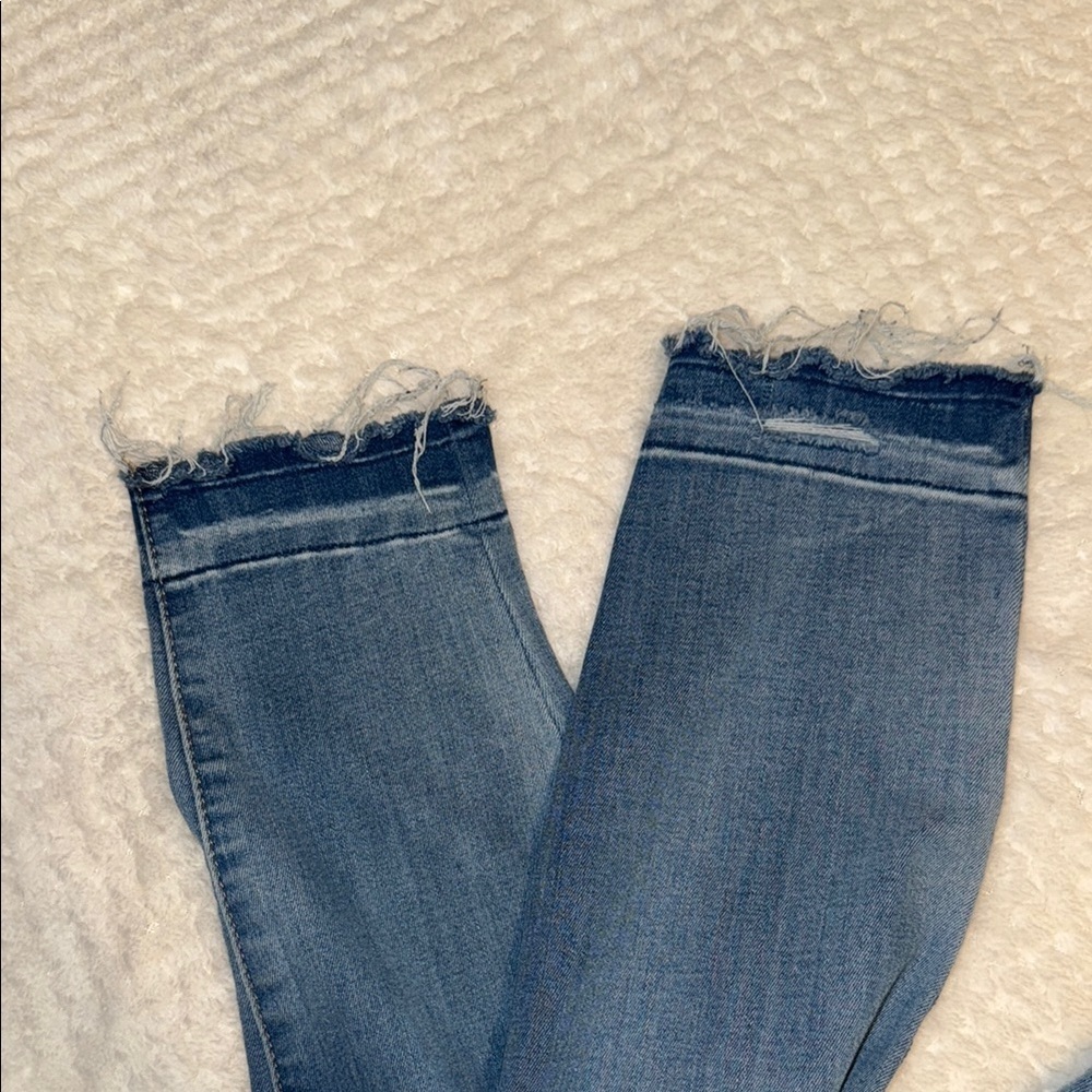 π EUC Refuge Skinny Leg Jeans β Medium Blue Wash, Size 2 - Picture 9 of 9